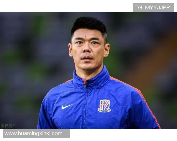 足球明星曾诚发型解析及其对球迷时尚潮流的影响 足球明星曾诚发型解析及其对球迷时尚潮流的影响